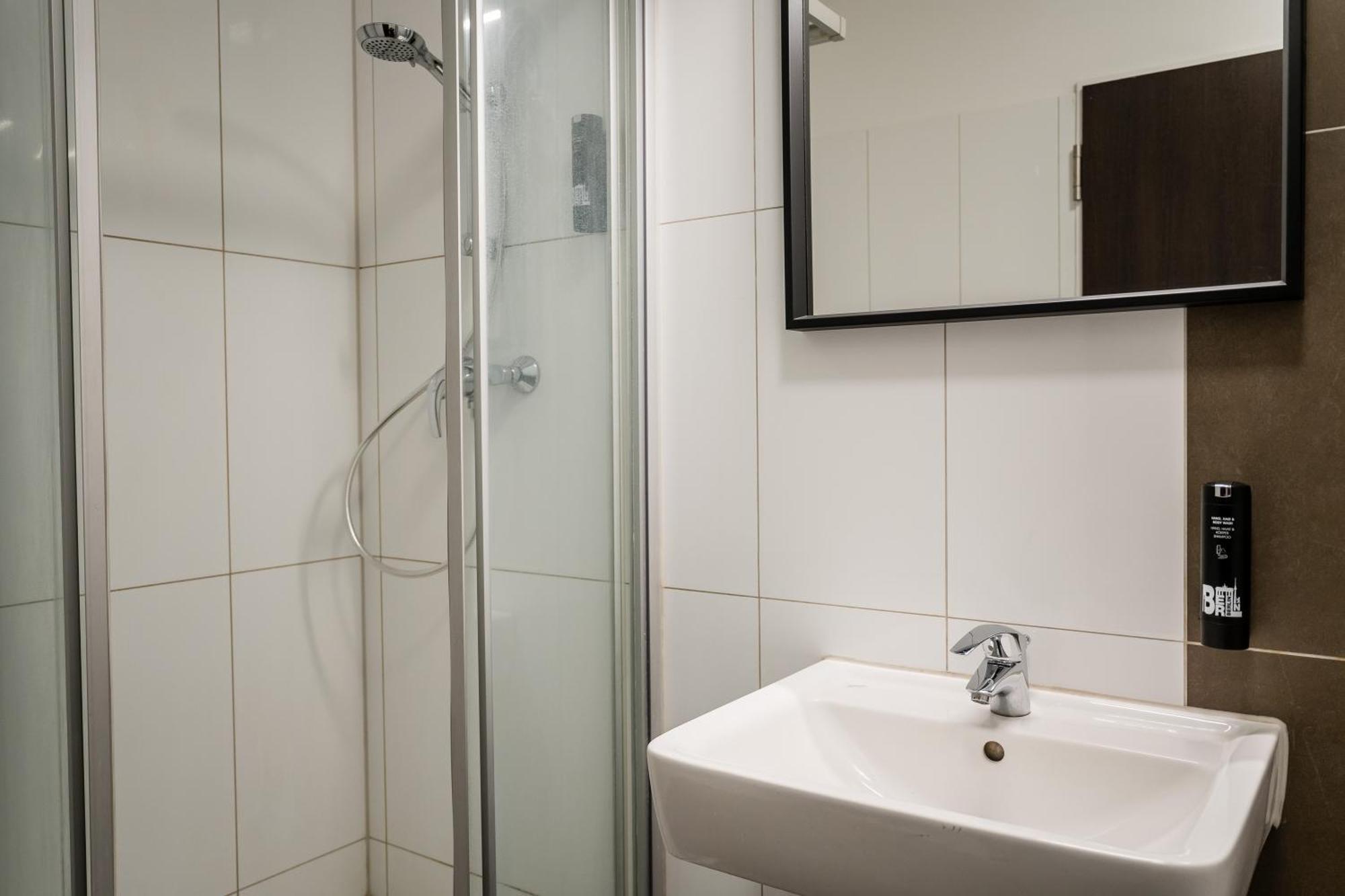 Apartmenthaus Berlin Neukoelln Dış mekan fotoğraf